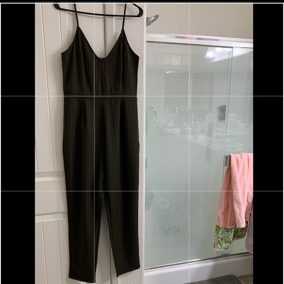 Charlotte Russe Pants - Dark olive jumpsuit